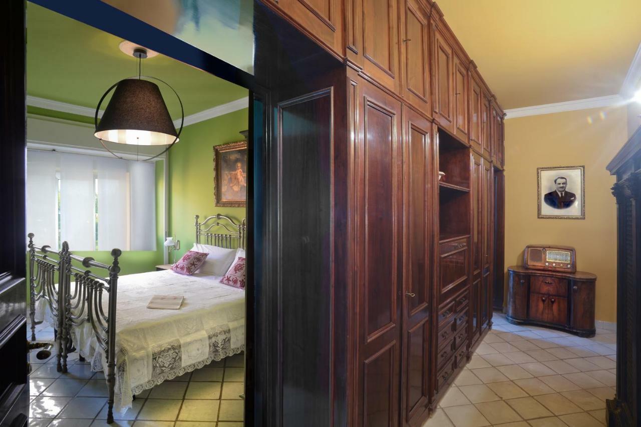 Donna Filomena Casa Vacanza Di Charme Salerno Exteriör bild